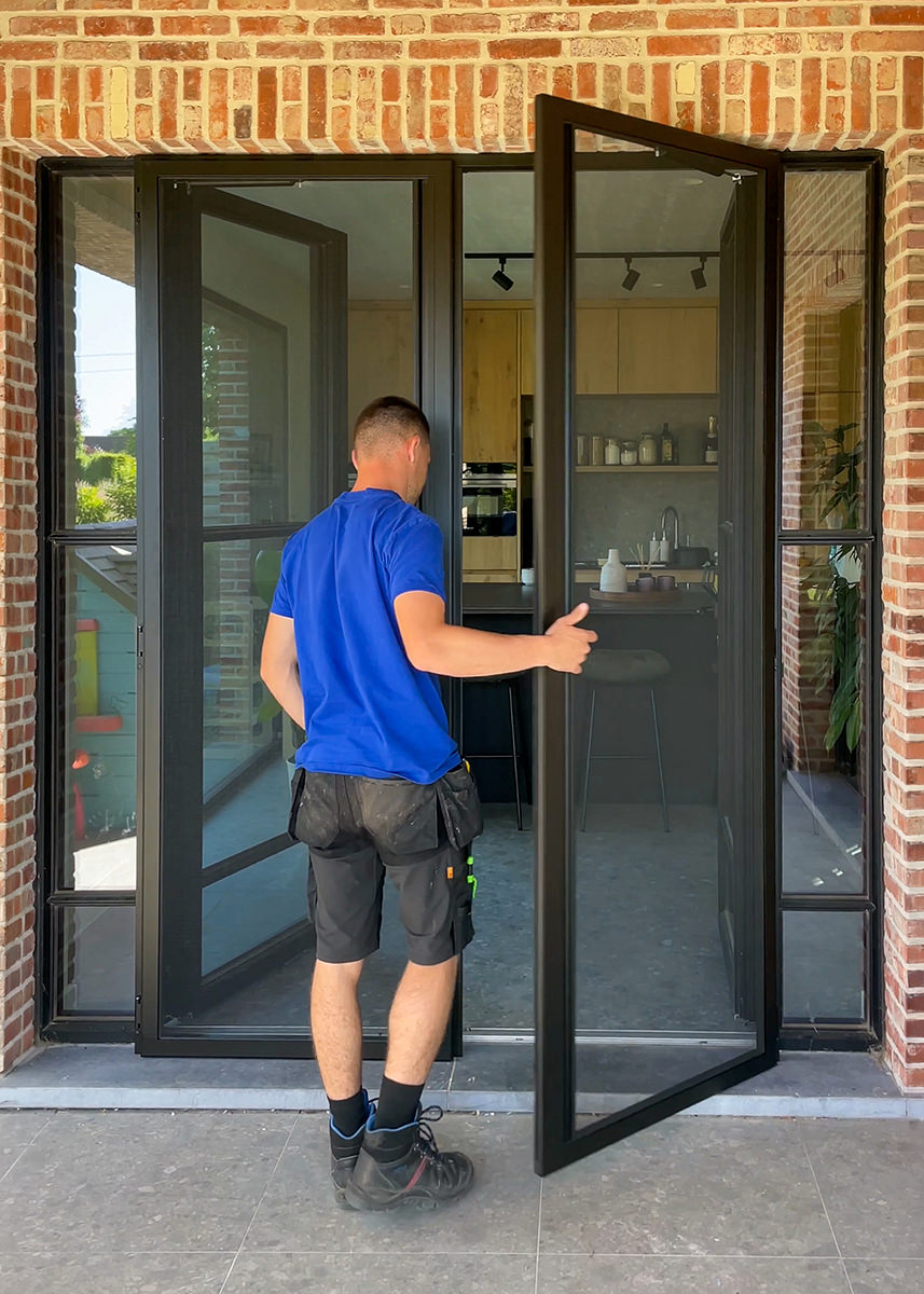 Dubbele Aluminium Vliegendeur Op Maat Zwart