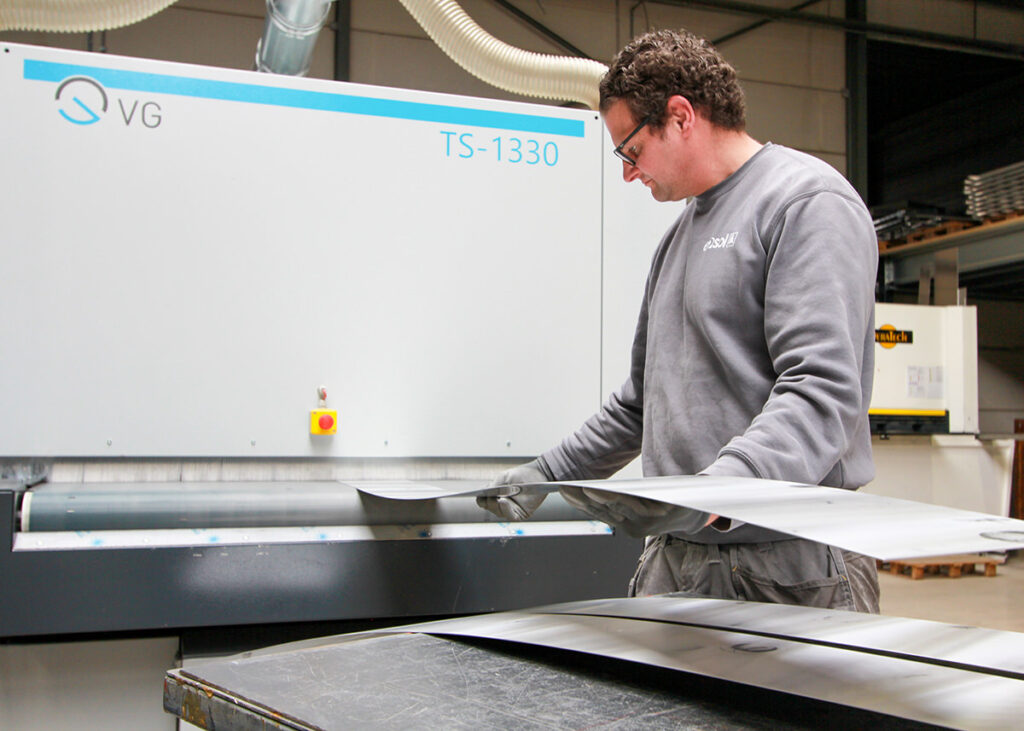 Metalen Plaatwerk Schuren