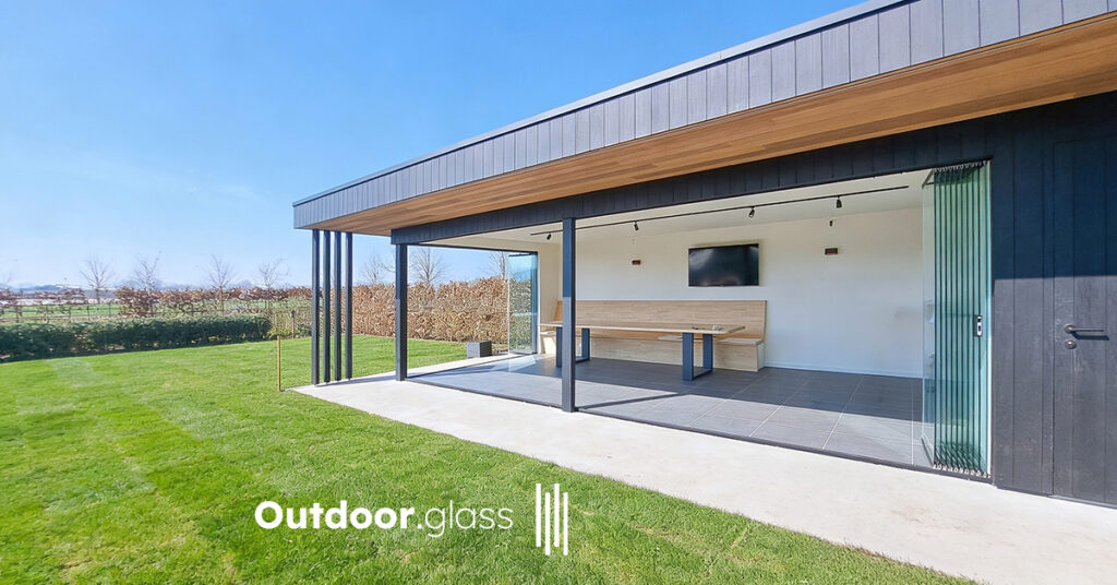 Glazen Schuifwand Poolhouse